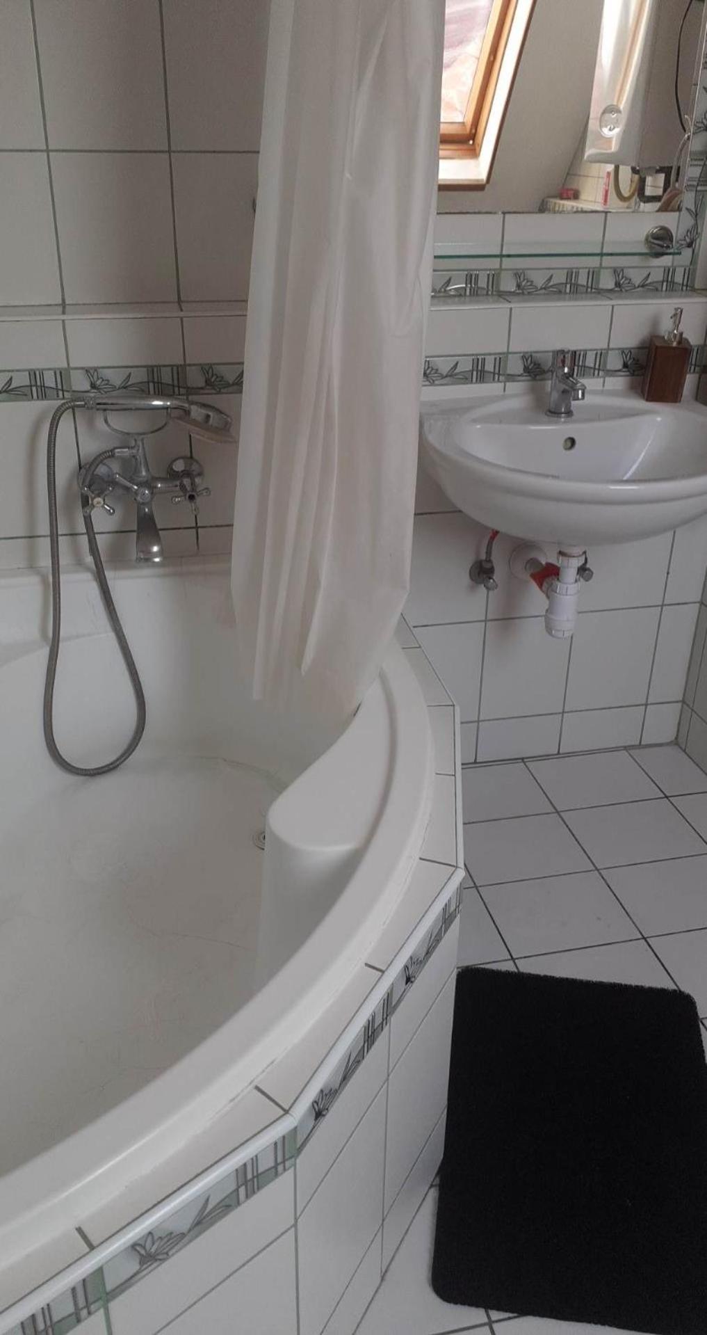 Komfort Apartman Eger Kültér fotó