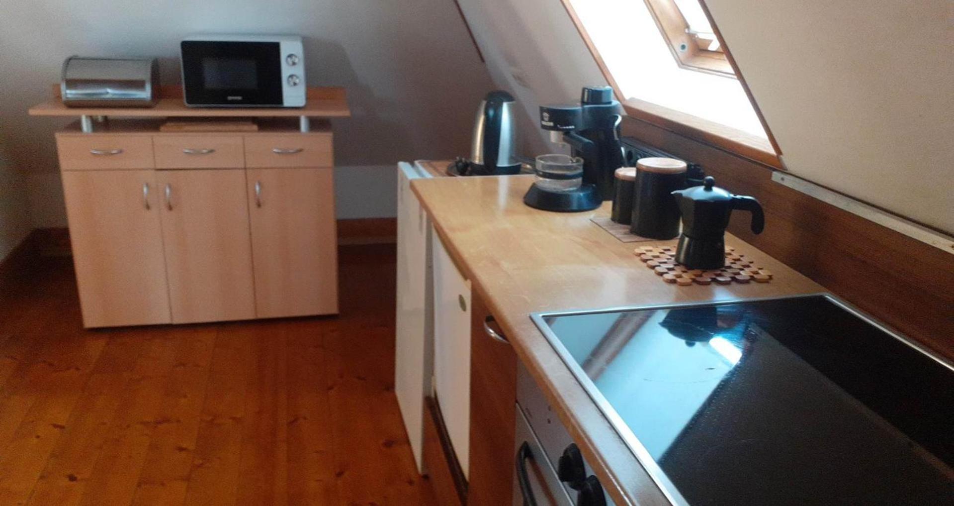 Komfort Apartman Eger Kültér fotó