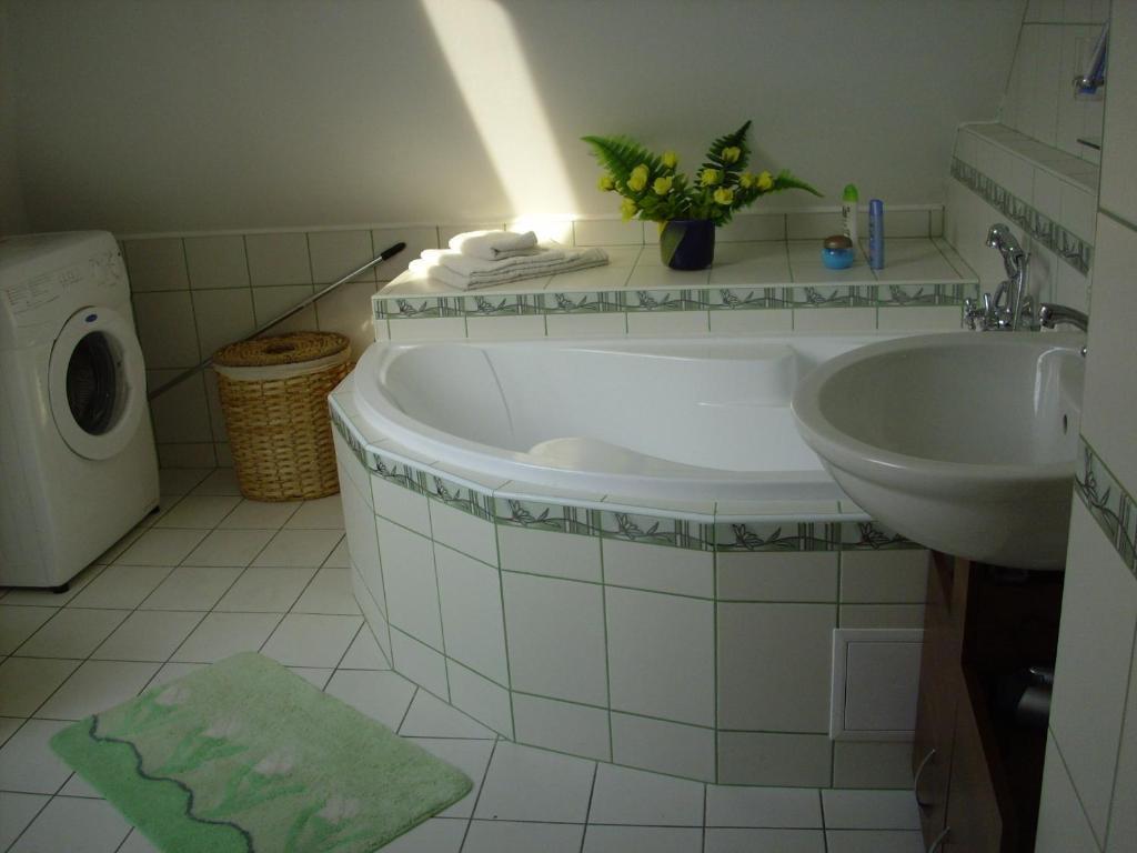 Komfort Apartman Eger Szoba fotó