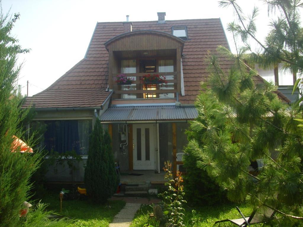 Komfort Apartman Eger Kültér fotó