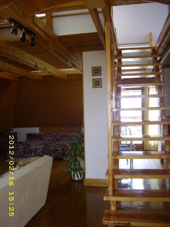 Komfort Apartman Eger Szoba fotó